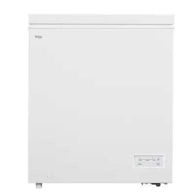 F142CFW Chest-Freezer 55.4x63.5x85 137 LT Mechanical Defrost White (alt)